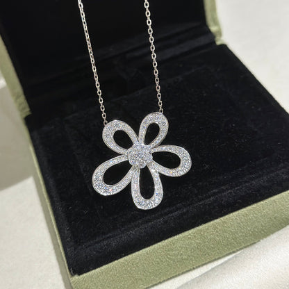 [⭐Mova]FLOWERLACE NECKLACE FULL DIAMONDS
