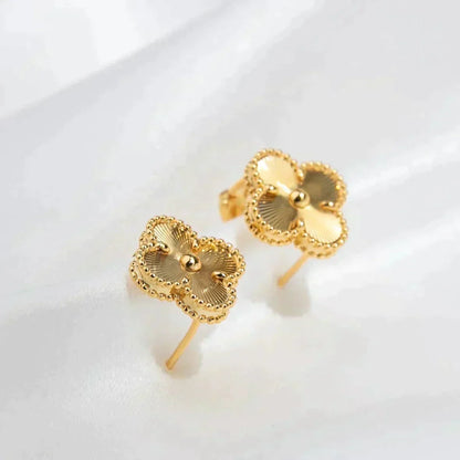[⭐Mova]CLOVER MEDIUM 1 MOTIFS LASER EARRINGS