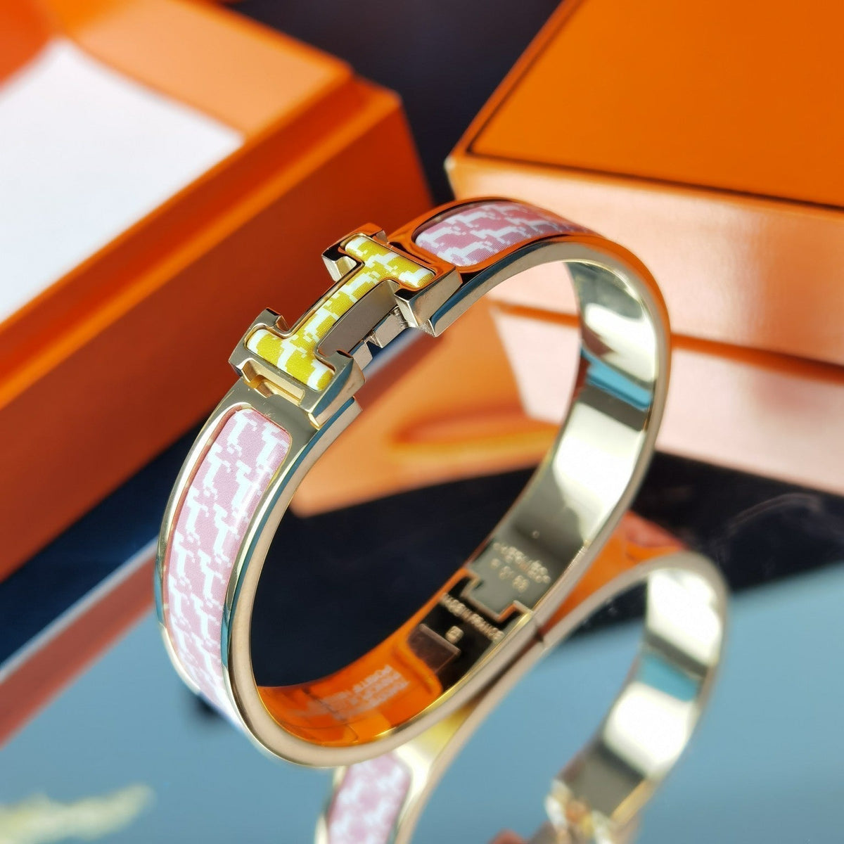 [⭐Mova]H HORSE BRACELET 12MM