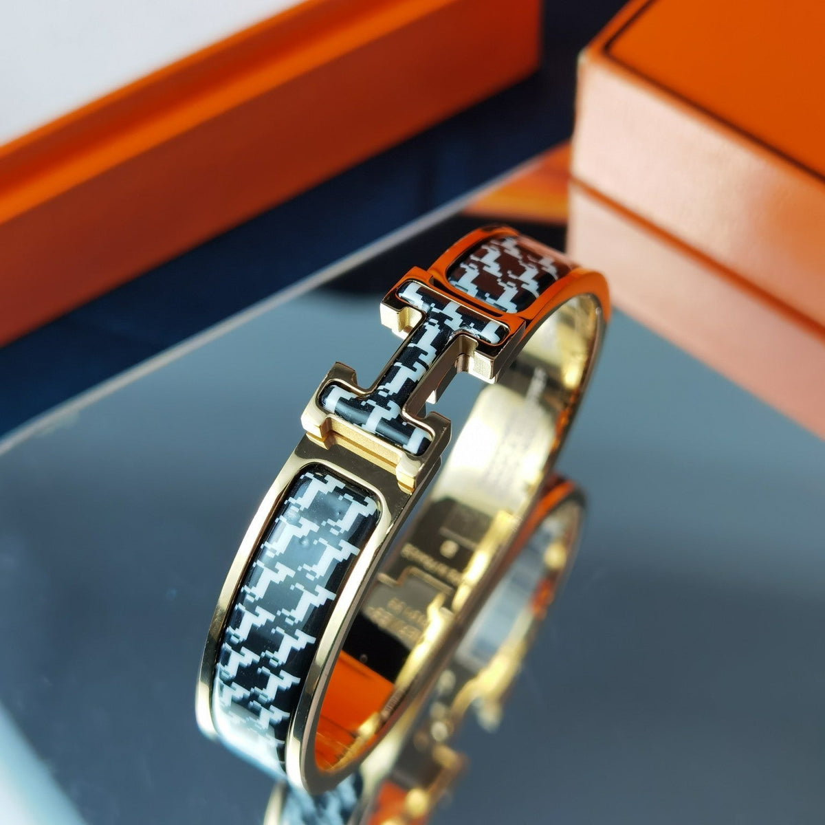 [⭐Mova]H HORSE BRACELET 12MM