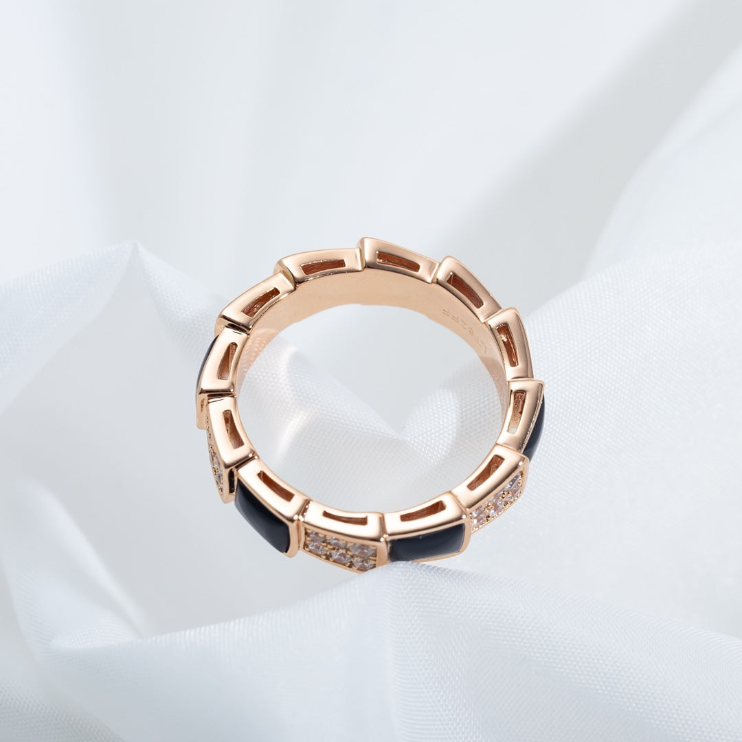 [⭐Mova]SERPENTI RING PINK GOLD BLACK MOP DIAMOND PAVED 4MM