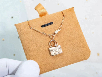 [⭐Mova]AMULETTE PEDANT ROSE GOLD NECKLACE