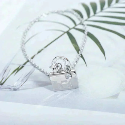 [⭐Mova]AMULETTE PEDANT SILVER NECKLACE