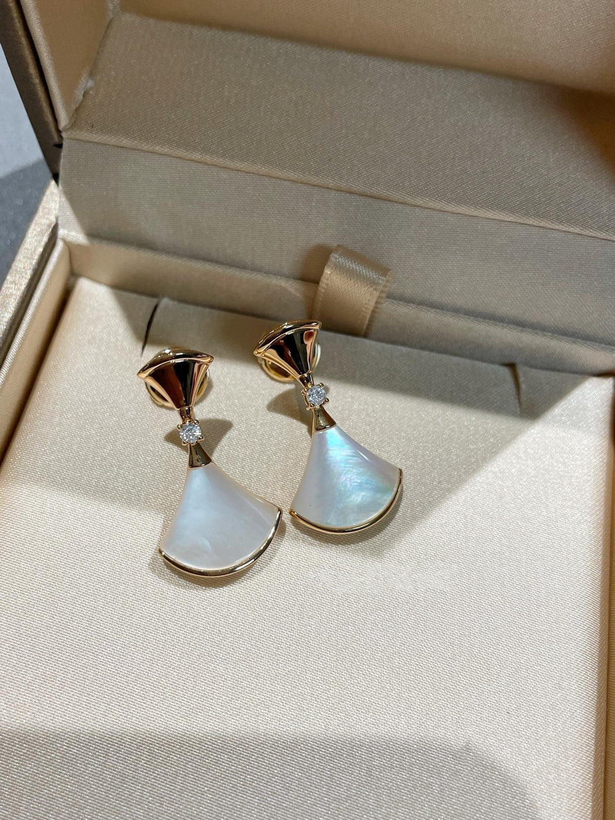 [⭐Mova]DREAM MOP 1 DIAMOND EARRINGS