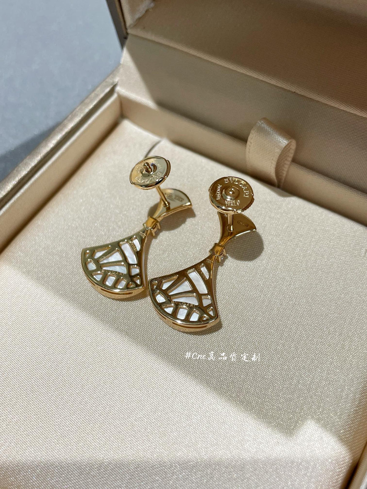 [⭐Mova]DREAM MOP 1 DIAMOND EARRINGS