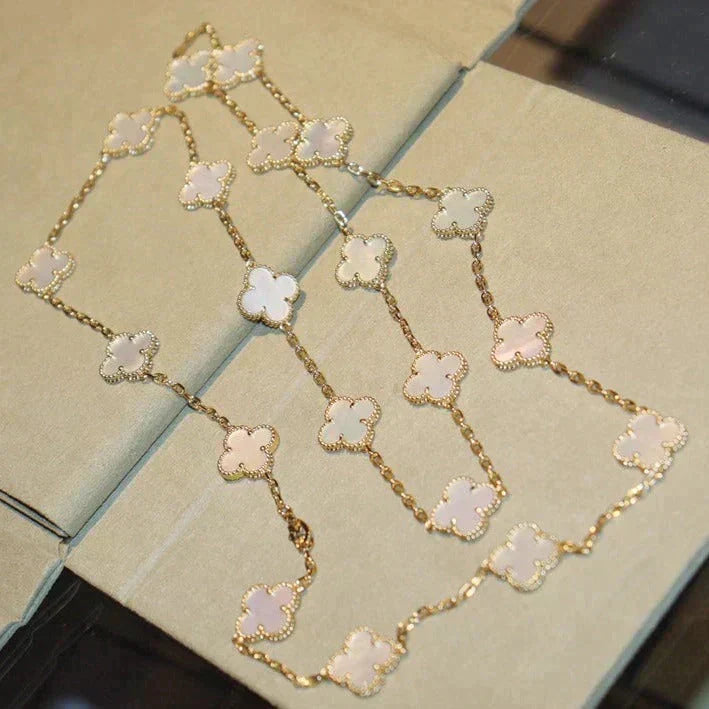 [⭐Mova]CLOVER 20 MOTIFS WHITE MOP NECKLACE