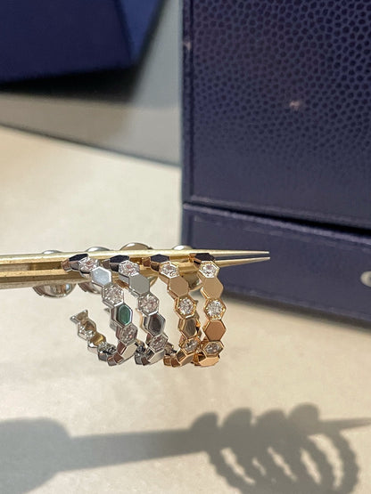 [⭐Mova]Hollow Design Four-Leaf Clover Flower Shape Ring