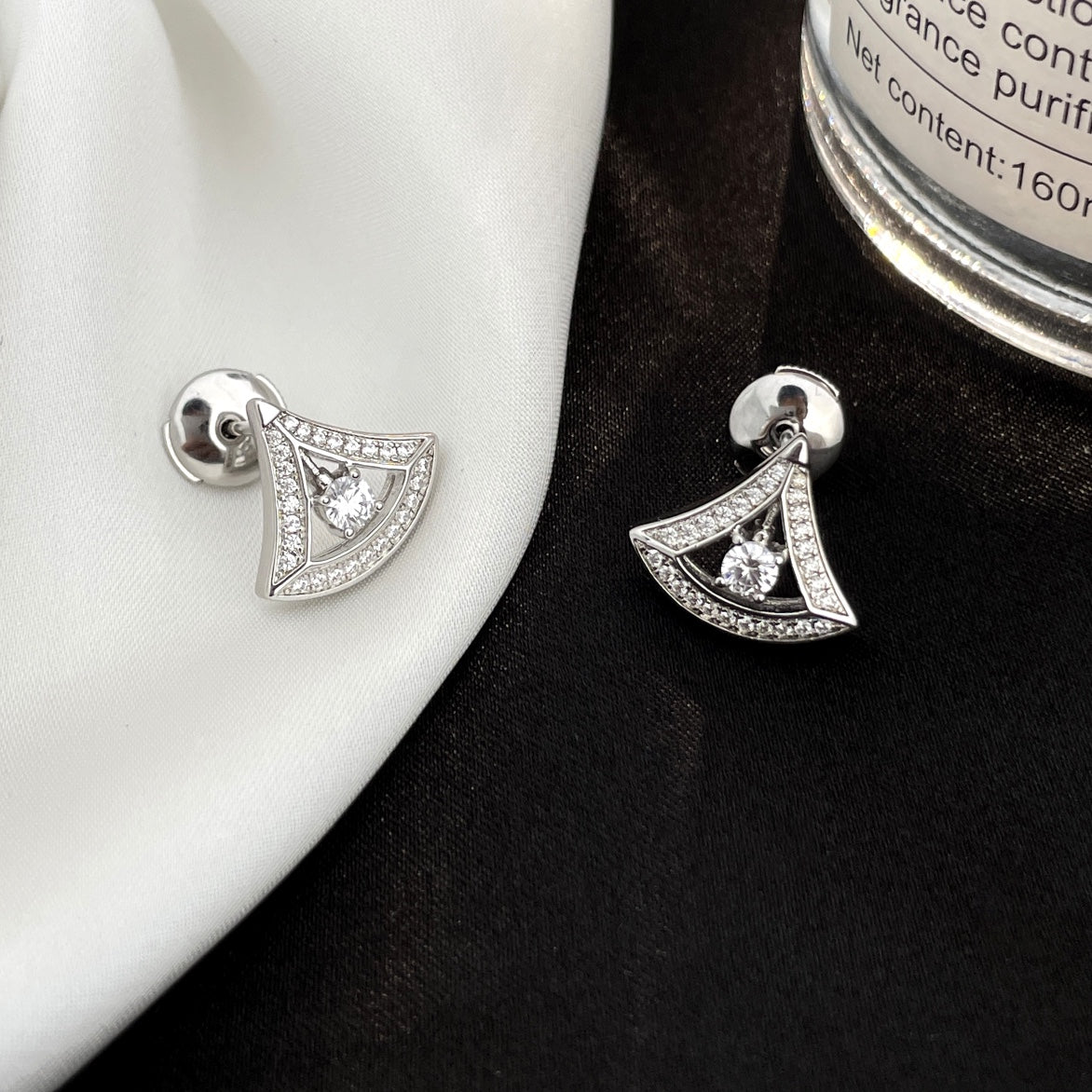 [⭐Mova]DREAM MINI DIAMOND STUD EARRINGS
