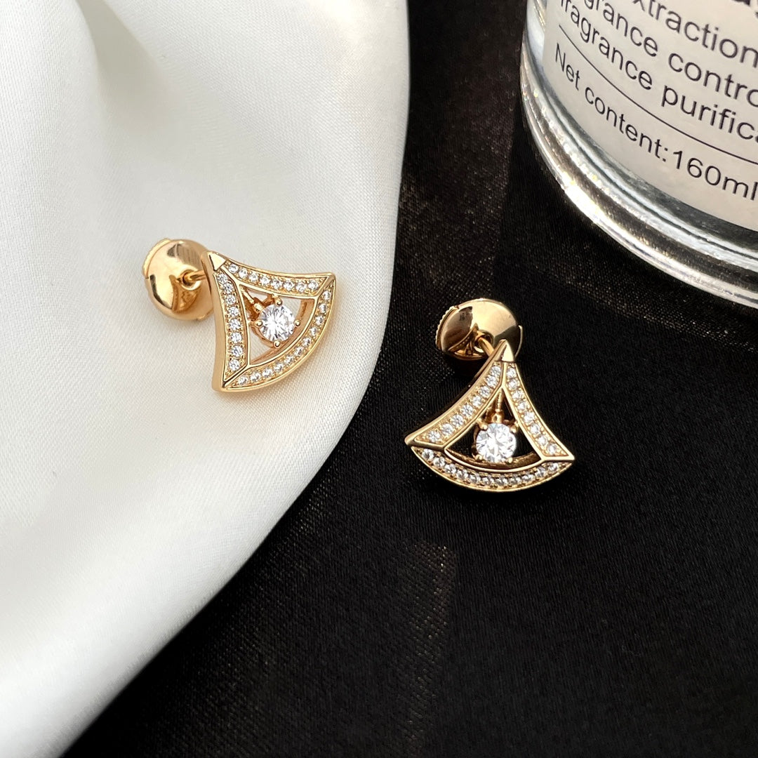 [⭐Mova]DREAM MINI DIAMOND STUD EARRINGS