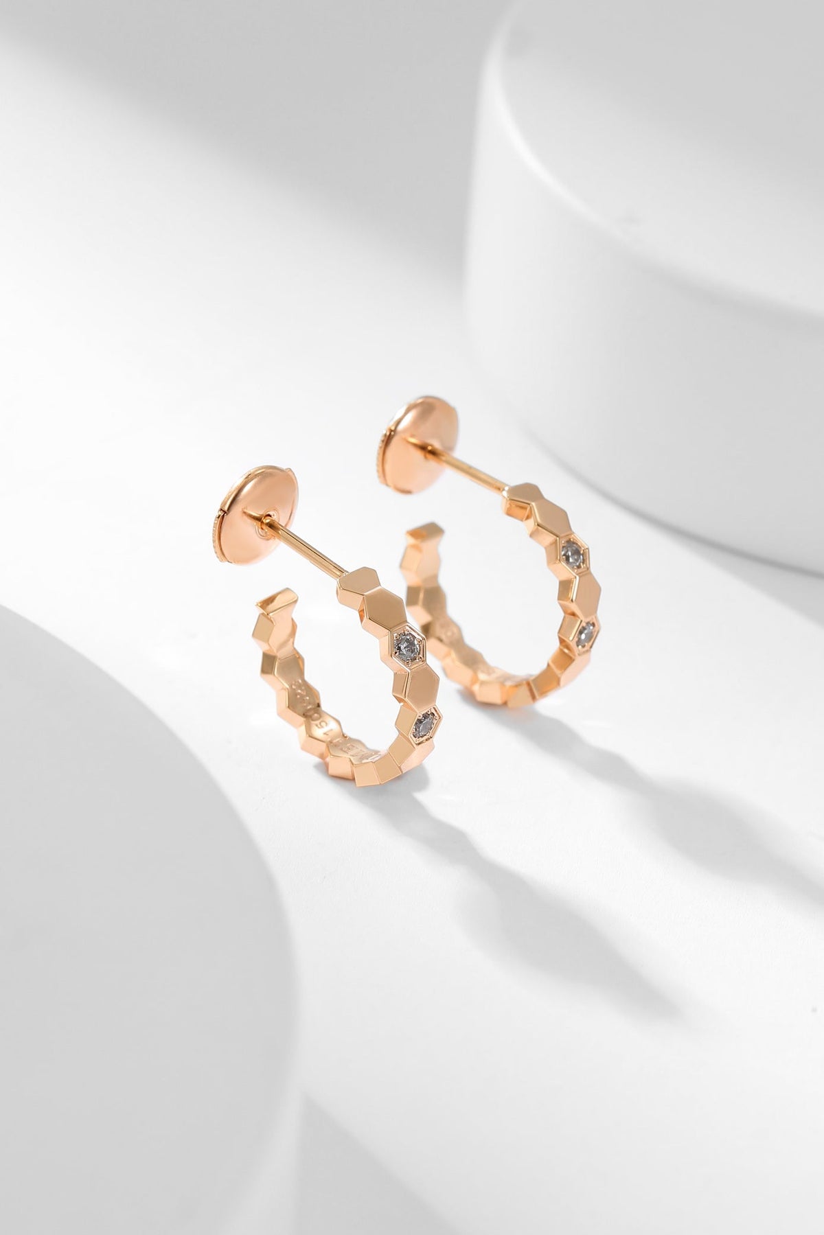 [⭐Mova]BEE LOVE DIAMOND HOOP EARRINGS