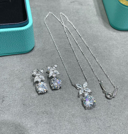 [⭐Mova Jewels]VICTORIA PENDANT SILVER DIAMOND NECKLACE