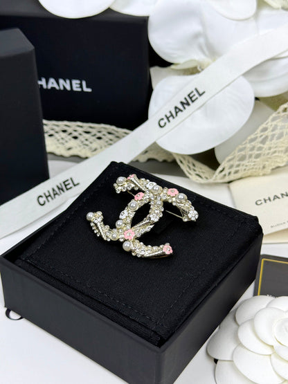 [⭐Mova]26C Pink-White Enamel Ice Cream Cone Double C Brooch