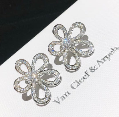 [⭐Mova]FLOWERLACE EARRINGS FULL DIAMONDS