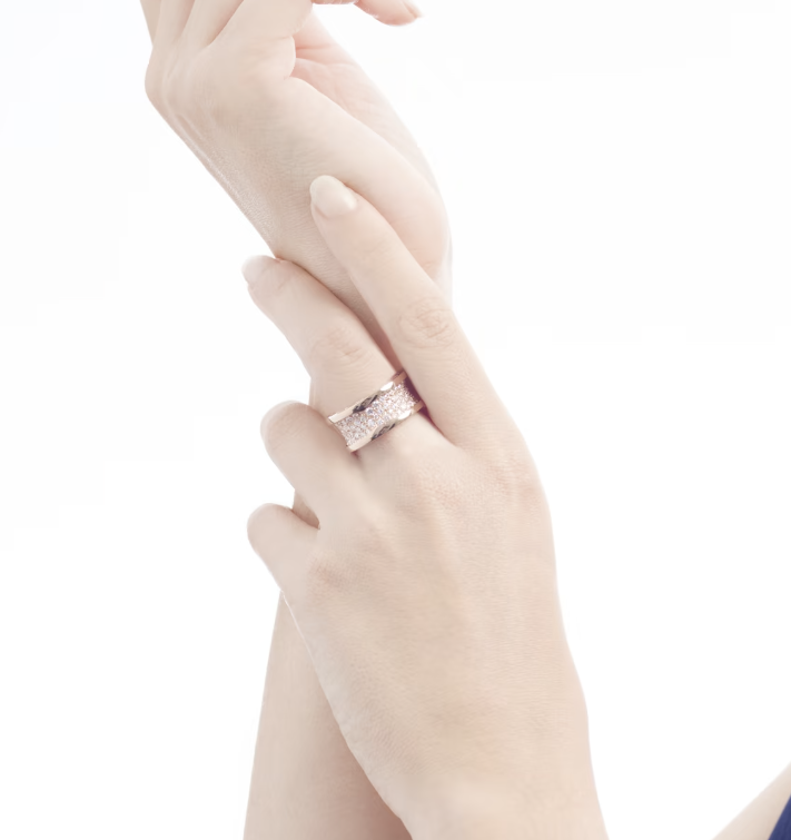 [⭐Mova]ZERO 1 WITH PAVED DIAMONDS ON THE SPIRAL RING