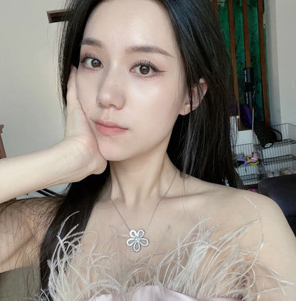 [⭐Mova]FLOWERLACE NECKLACE FULL DIAMONDS