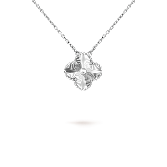 [⭐Mova]CLOVER 15MM LASER NECKLACE SILVER