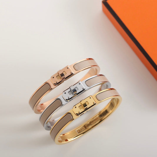 [⭐Mova]HM KELLY GREY BRACELET