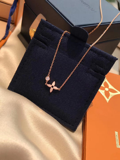 [⭐Mova]BLOSSOM PENDANT PINK GOLD AND DIAMOND