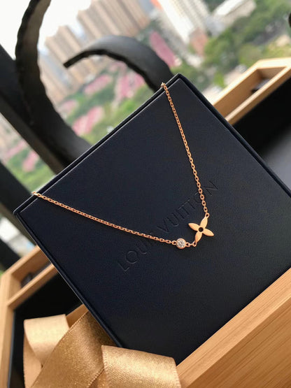 [⭐Mova]BLOSSOM PENDANT PINK GOLD AND DIAMOND