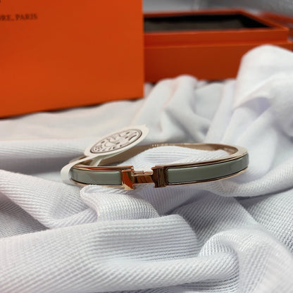 [⭐Mova]CLASSIC HM CLIC GREEN 8MM ENAMEL BRACELET