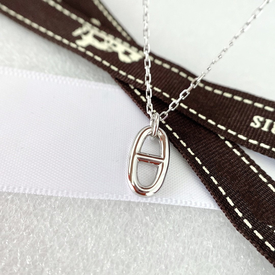 [⭐Mova]HM PIG NOSE NECKLACE