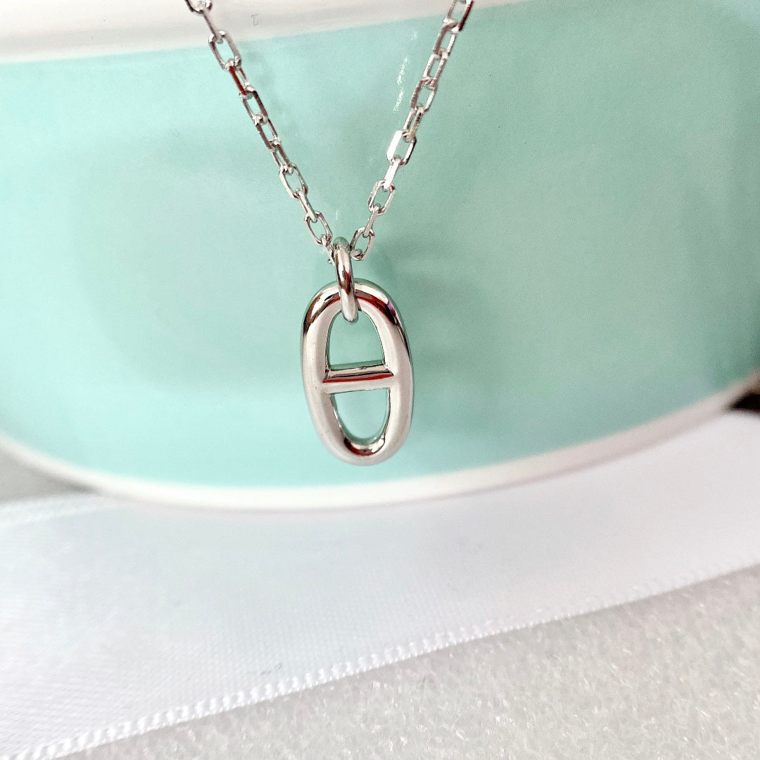 [⭐Mova]HM PIG NOSE NECKLACE