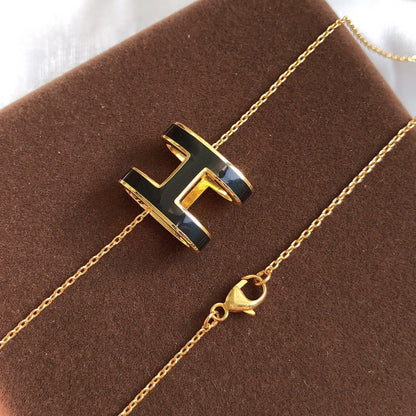 [⭐Mova]HM CLIC BLACK ENAMEL GOLD NECKLACE