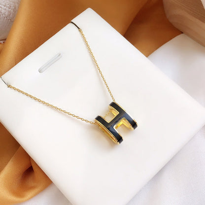 [⭐Mova]HM CLIC BLACK ENAMEL GOLD NECKLACE