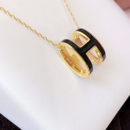 [⭐Mova]HM CLIC BLACK ENAMEL GOLD NECKLACE
