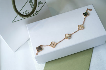 [⭐Mova] CLOVER 5 MOTIF GRAY MOP BRACELET COLLECTION