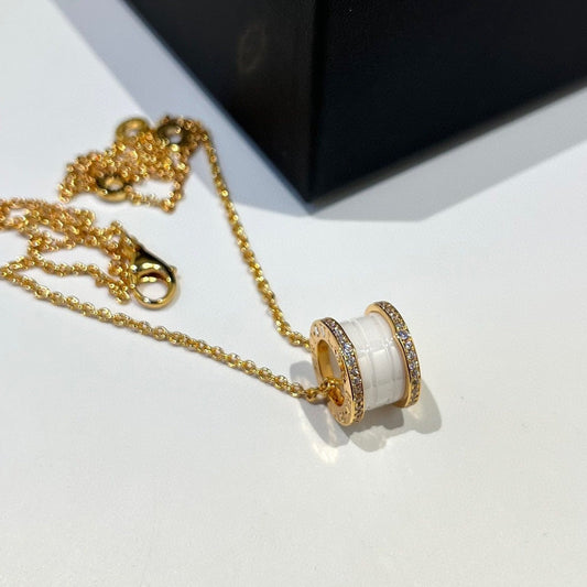 [⭐Mova]ZERO 1 WHITE CERAMIC DIAMOND PINK GOLD NECKLACE